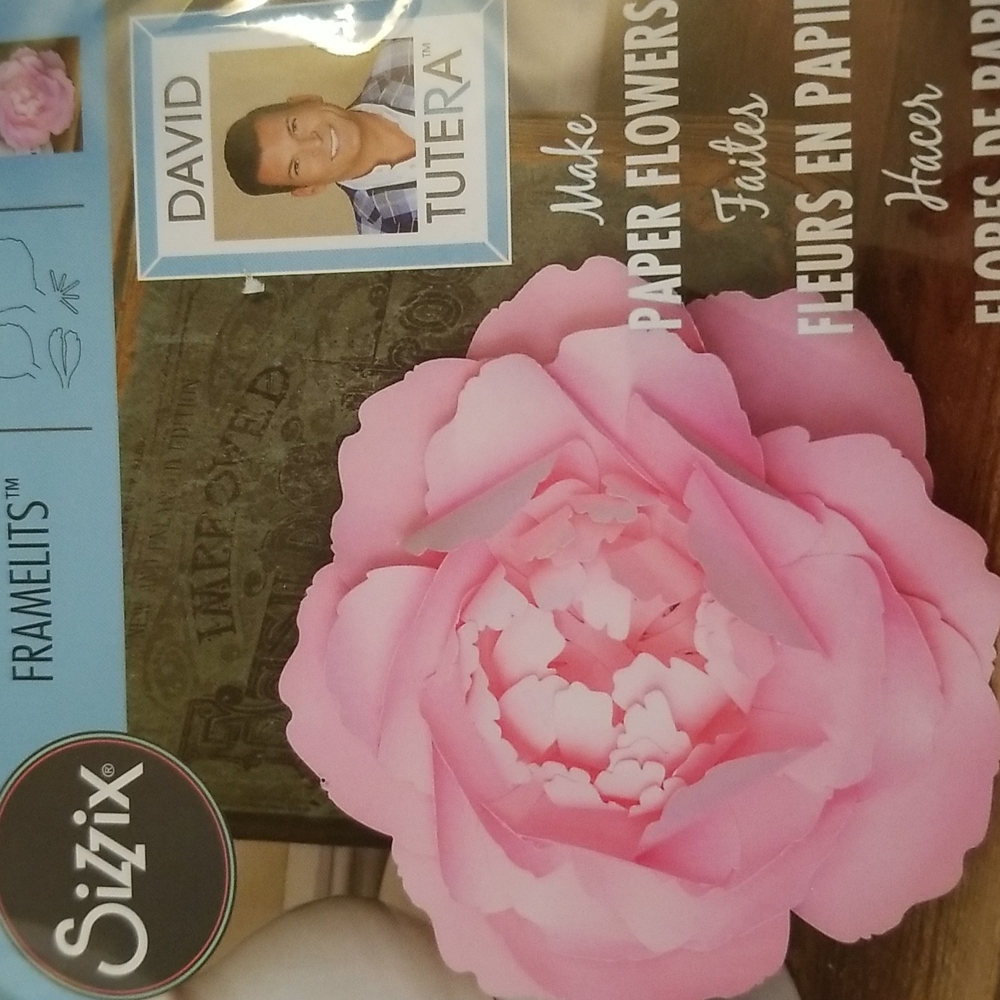 NIP Sizzix Framelits David Tutera Large Peony - 4 Dies